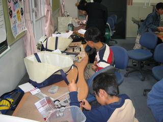 2006-11-18 14:53:49