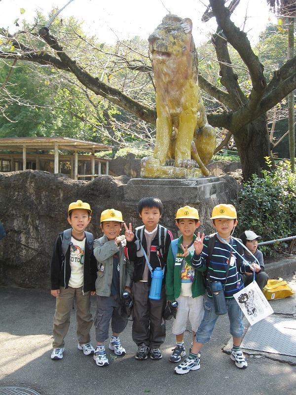 04lionzou02.jpg