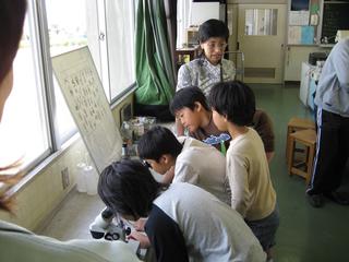 2008-10-28 12:09:58
