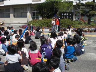 2009-04-15 10:33:32