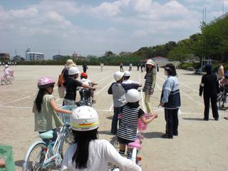 2009-04-30 12:07:41